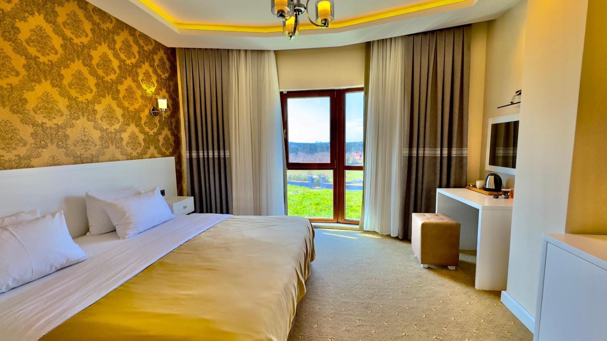 Hotel Roof & Durusu